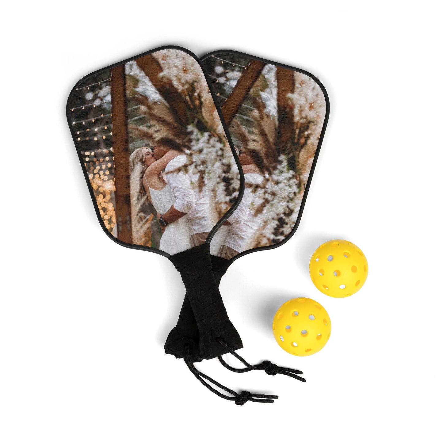 Pickleball Set with 2 Paddles, 2 Balls and a carrying case